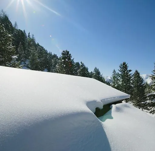 Tirolerhof Szálloda Sankt Anton am Arlberg